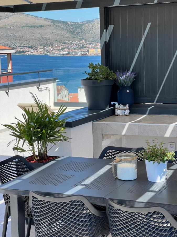 Navale With A Roof Terrace And A Heated Pool Apartament *